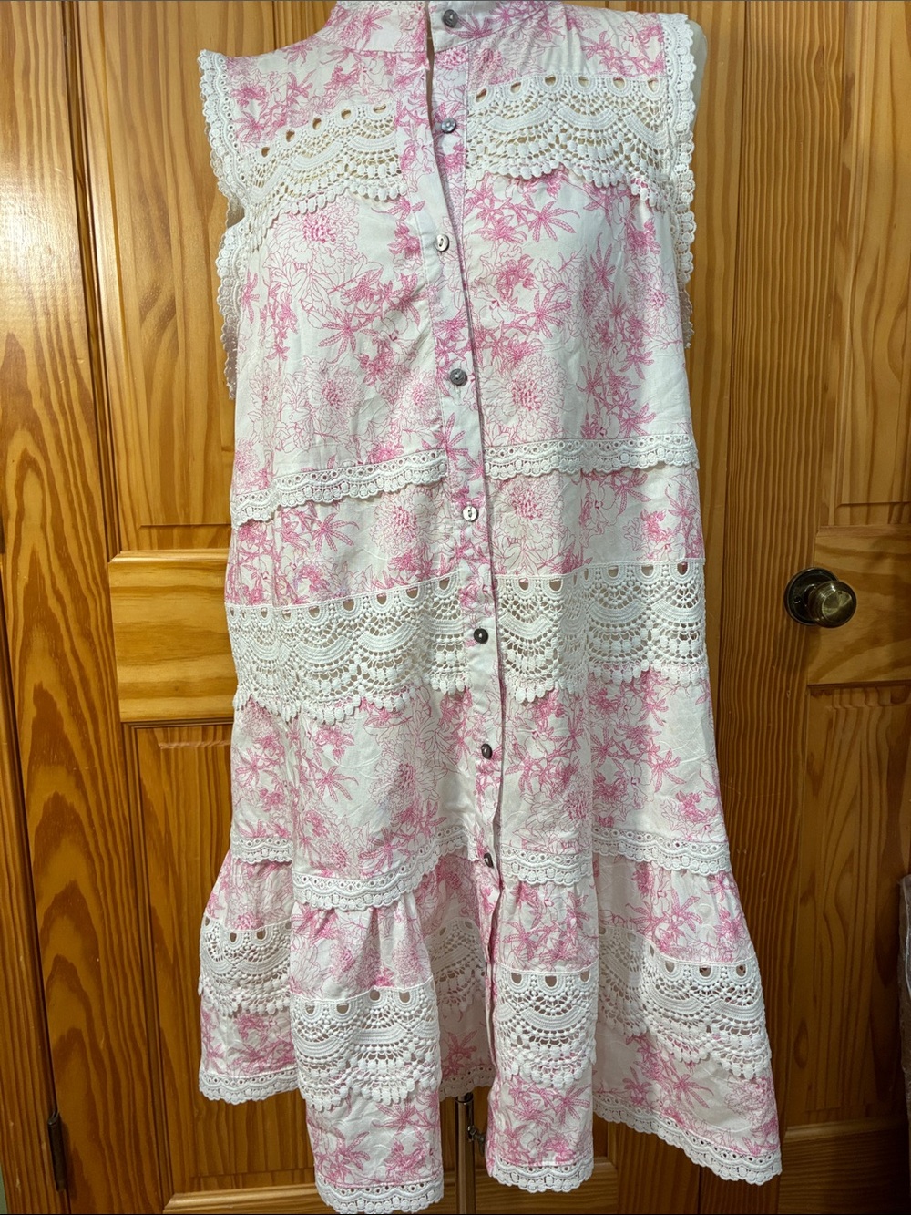 Sleeveless Pink & White floral Lace-Trim 100% Cotton Dress